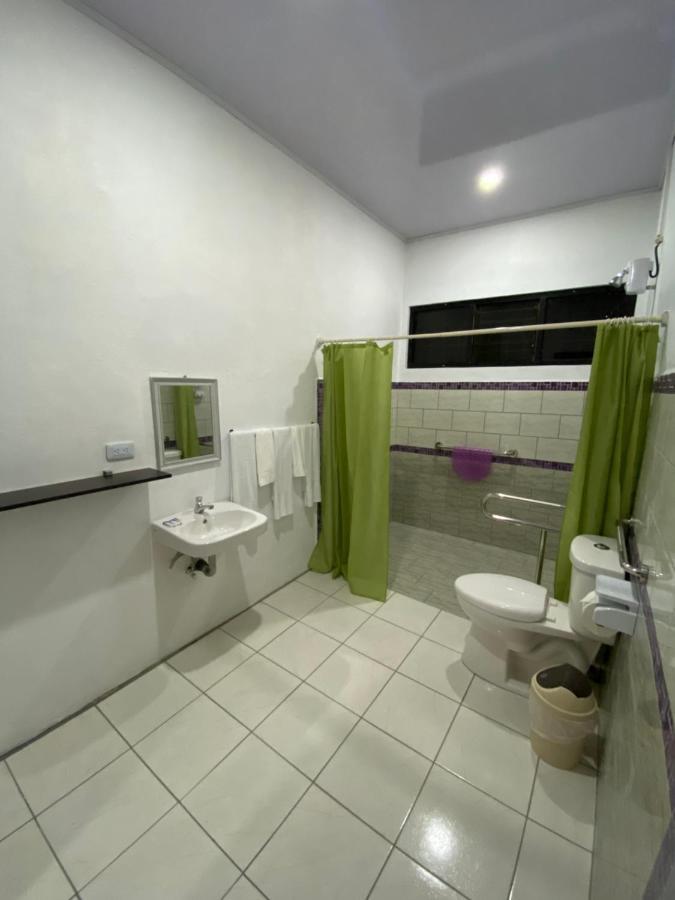 Hotel El Coco Alajuela Dış mekan fotoğraf